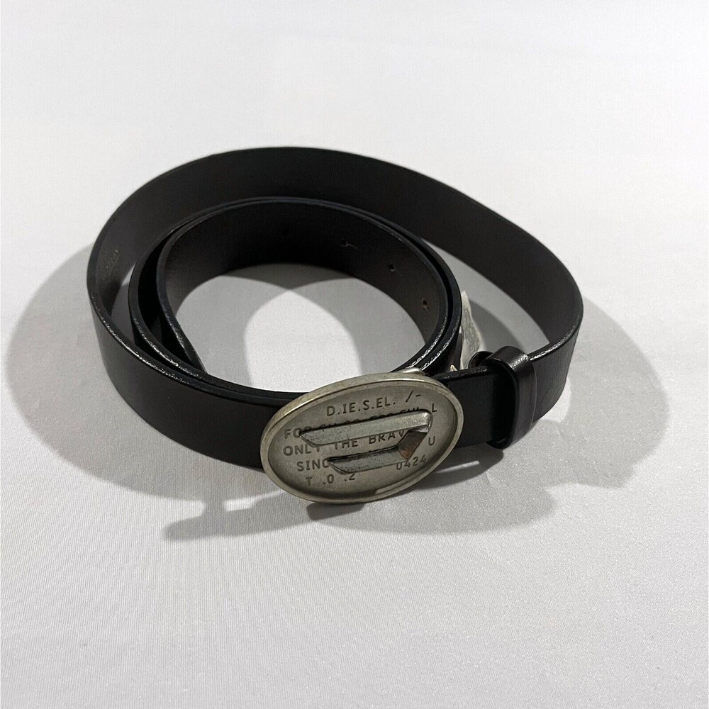 Diesel Black Leather Men's Belt with Brushed Silver Buckle